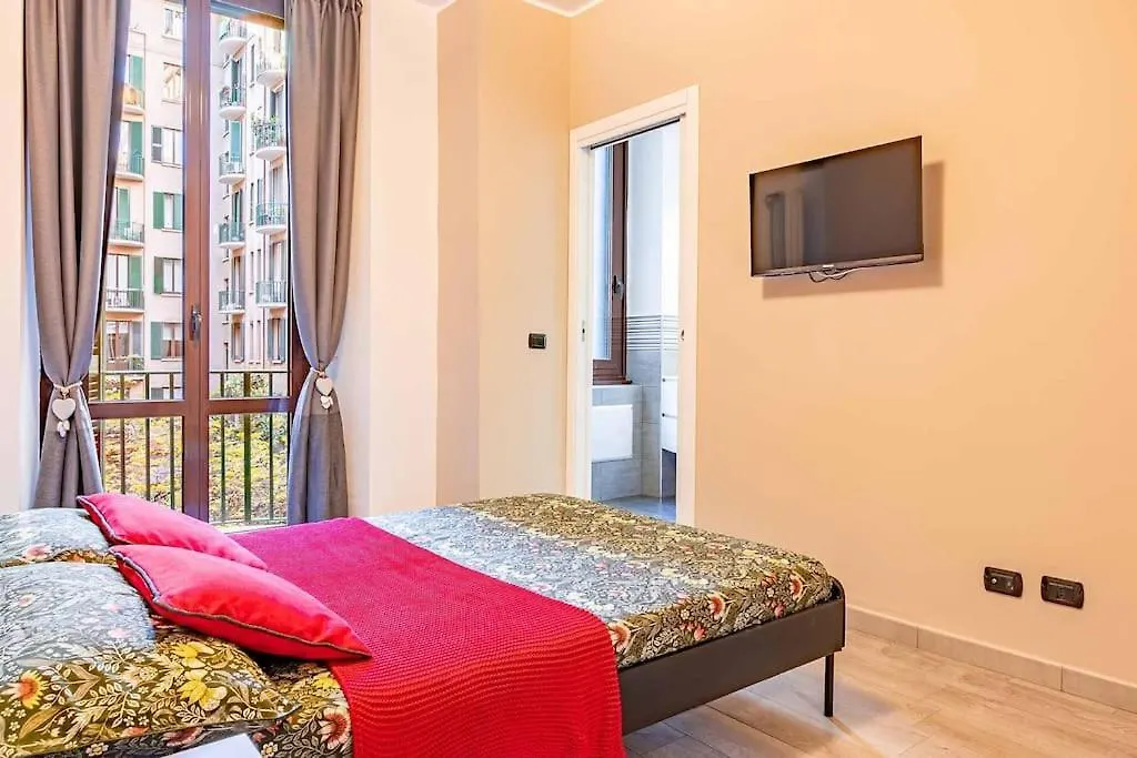 Guest Planet Elegant Flat M2 Buenos Aires Loreto Milan Italy