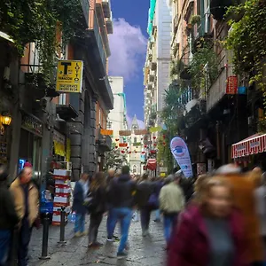 Sime Napule , Nápoles Italia
